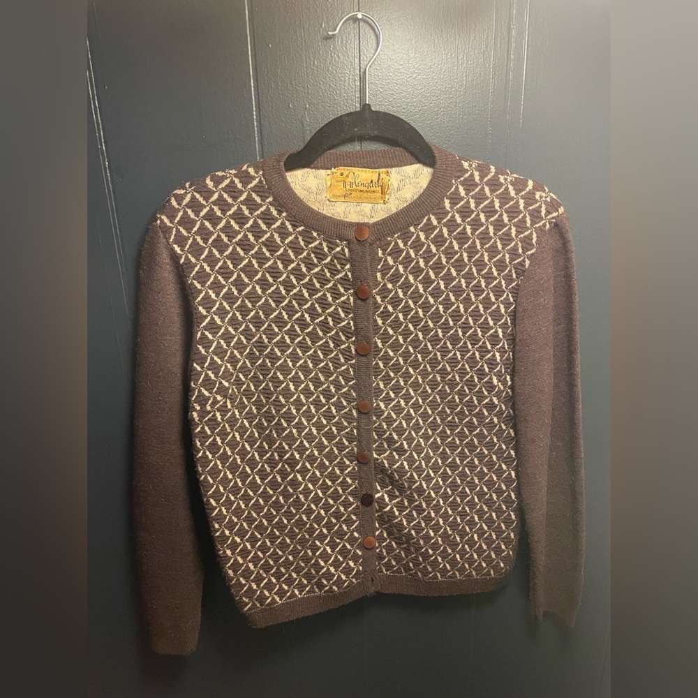 Vintage 40’s/50’s Glengarry Orlon Acrylic Button Up brown and ivory Cardigan - Picture 2 of 6